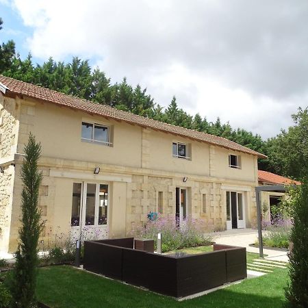 Villa Entiere Du Chateau Lacroix De Civrac 3 Ch, 3 Sdb, Piscine Xxl,Sauna, 4 Etoiles,7 Pers Dış mekan fotoğraf