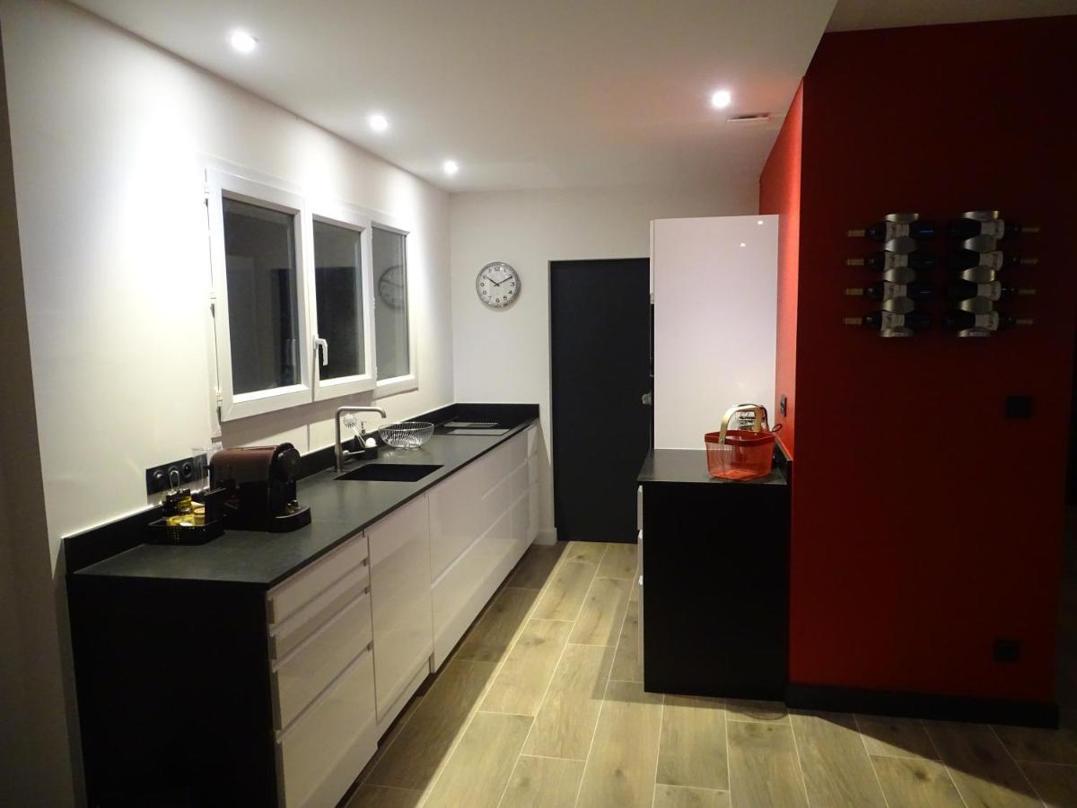 Villa Entiere Du Chateau Lacroix De Civrac 3 Ch, 3 Sdb, Piscine Xxl,Sauna, 4 Etoiles,7 Pers Dış mekan fotoğraf